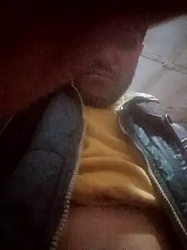 Yassine 1985 online show from 01-11-26, 01:23