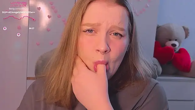 Ol1via online show from 02-16-26, 01:37