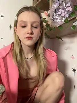 KissChristie online show from 01-13-26, 09:52