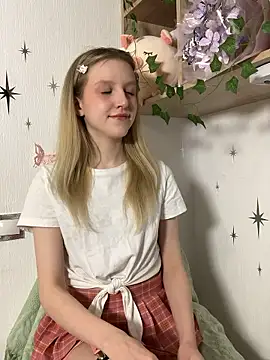 KissChristie online show from 01-12-26, 07:09