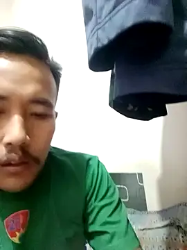 Reynalx online show from 02-13-26, 01:00