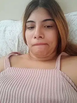 ruivinha09k online show from 07-04-26, 03:38