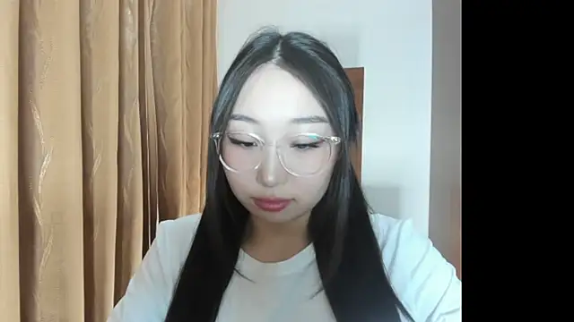 Amane Yuki online show from 01-11-26, 04:47