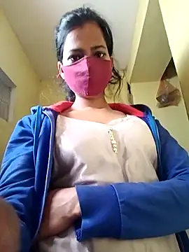 Namrta cute online show from 02-06-26, 03:02