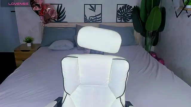 Sindy Ortega online show from 03-26-26, 12:53