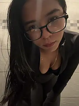 AnahiSkye online show from 04-29-26, 08:26