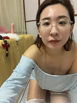 Jingjingxiang-520 online show from 02-01-26, 11:52