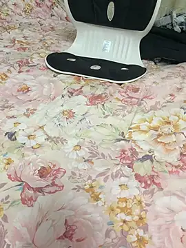 Jingjingxiang-520 online show from 01-15-26, 03:15