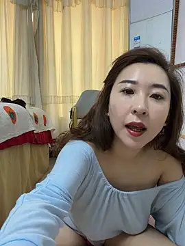 Jingjingxiang-520 online show from 02-12-26, 12:21