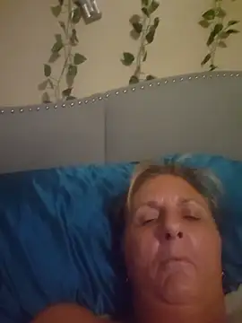 HotAzMilf online show from 06-03-26, 04:33