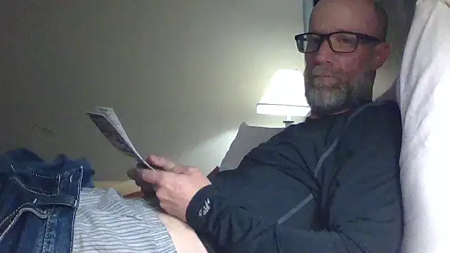 Snapshot of tittycum3636 chatting on 02-24-26, 08:26 tittycum3636 online show from 02-24-26, 08:26