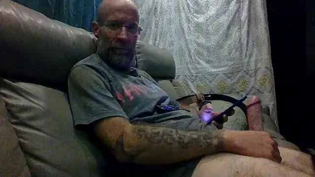 Snapshot of tittycum3636 chatting on 02-11-26, 07:08 tittycum3636 online show from 02-11-26, 07:08