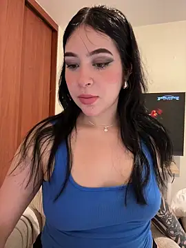 evelynrosess1 online show from 05-25-26, 10:19