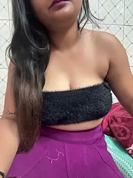 Curvy Anaya online show from 04-17-26, 06:38