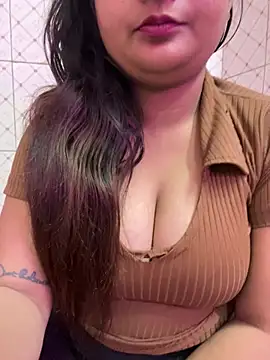 Curvy Anaya online show from 01-18-26, 03:59