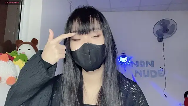 Tieu-May online show from 07-04-26, 07:48