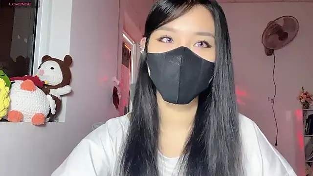 Tieu-May online show from 06-05-26, 07:36