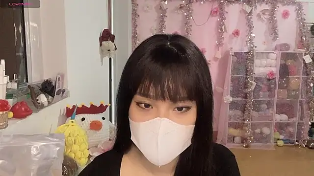 Tieu-May online show from 03-11-26, 08:52