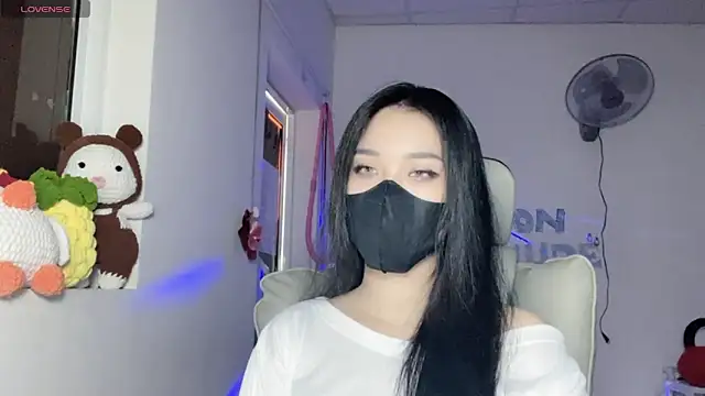 Tieu-May online show from 07-07-26, 06:58