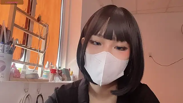 Snapshot of Tieu-May chatting on 02-13-26, 06:46 Tieu-May online show from 02-13-26, 06:46