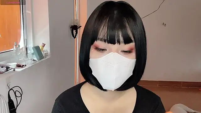 Snapshot of Tieu-May chatting on 02-08-26, 06:55 Tieu-May online show from 02-08-26, 06:55