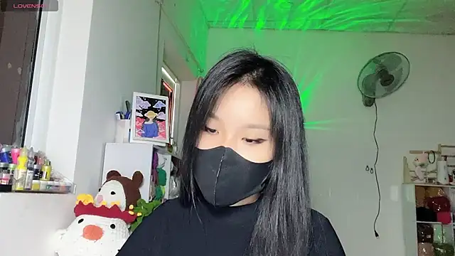 Tieu-May online show from 05-08-26, 07:12