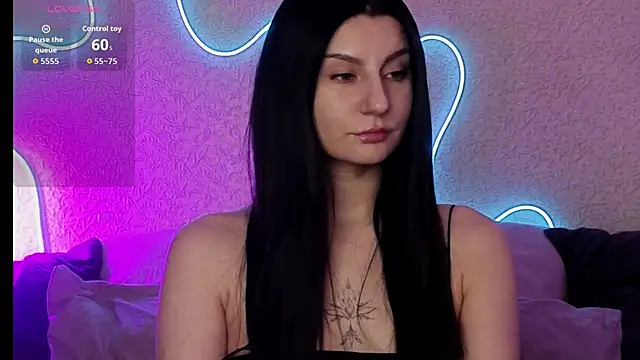 Snapshot of ValeryAlfie chatting on 03-18-26, 03:57 ValeryAlfie online show from 03-18-26, 03:57