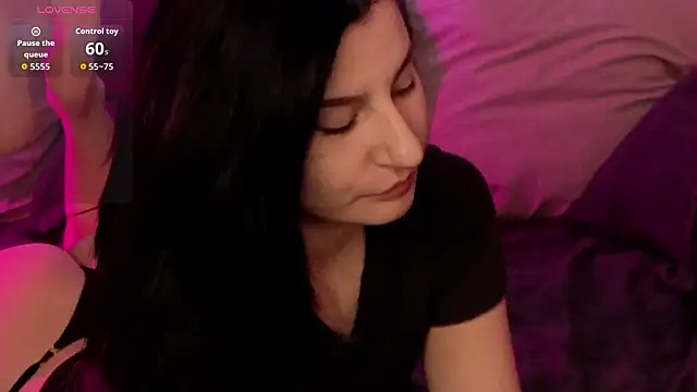 Snapshot of ValeryAlfie chatting on 03-11-26, 04:23 ValeryAlfie online show from 03-11-26, 04:23