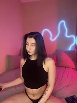 ValeryAlfie online show from 02-25-26, 04:40