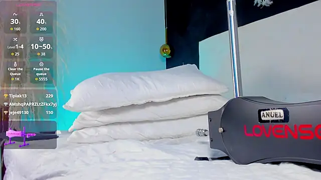 justMolly  online show from 06-05-26, 06:52