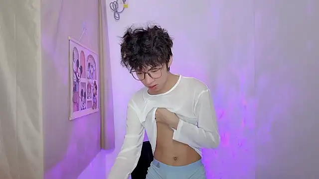 Snapshot of afahyu chatting on 03-13-26, 01:49 afahyu online show from 03-13-26, 01:49