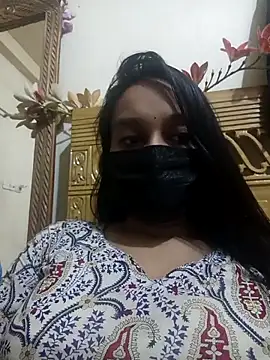 Lisa Baby1 online show from 01-15-26, 12:52