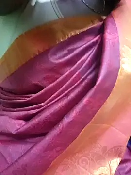 Snapshot of tamil-Diya90 chatting on 01-18-26, 05:49 tamil-Diya90 online show from 01-18-26, 05:49