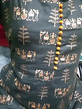 Snapshot of tamil-Diya90 chatting on 02-23-26, 04:51 tamil-Diya90 online show from 02-23-26, 04:51