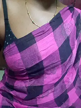 Snapshot of tamil-Diya90 chatting on 02-19-26, 04:53 tamil-Diya90 online show from 02-19-26, 04:53