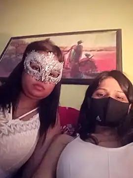 Snapshot of Sakshi-Aditi chatting on 04-02-26, 11:39 Sakshi-Aditi online show from 04-02-26, 11:39