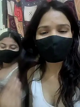 Snapshot of Sakshi-Aditi chatting on 02-25-26, 05:57 Sakshi-Aditi online show from 02-25-26, 05:57