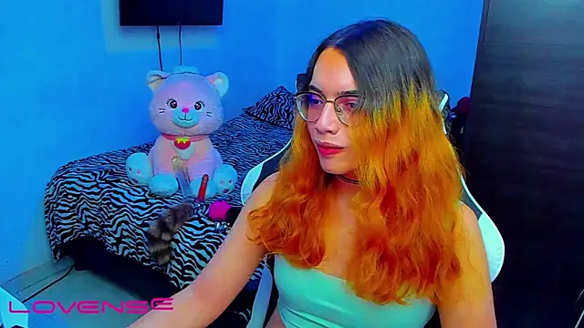 lillykittyyy online show from 04-11-26, 03:03
