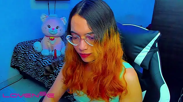 lillykittyyy online show from 04-23-26, 03:13