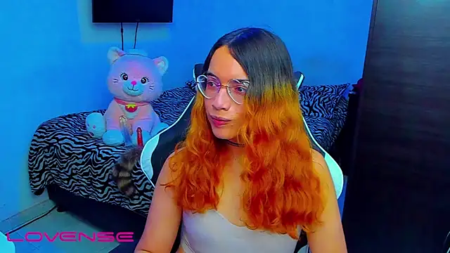 lillykittyyy online show from 04-19-26, 03:18