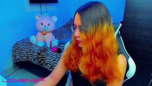 lillykittyyy online show from 04-13-26, 03:10