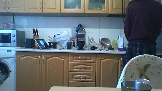 KaelNox online show from 04-25-26, 02:25