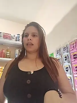 Snapshot of Lara_queenxxx chatting on 04-11-26, 12:29 Lara queenxxx online show from 04-11-26, 12:29