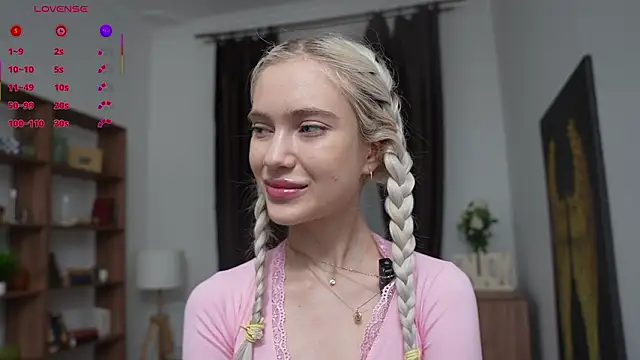 KristalCrowner online show from 03-27-26, 08:43