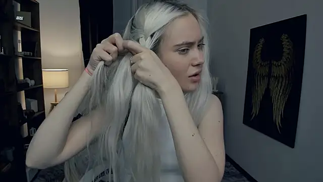 KristalCrowner online show from 02-04-26, 07:09