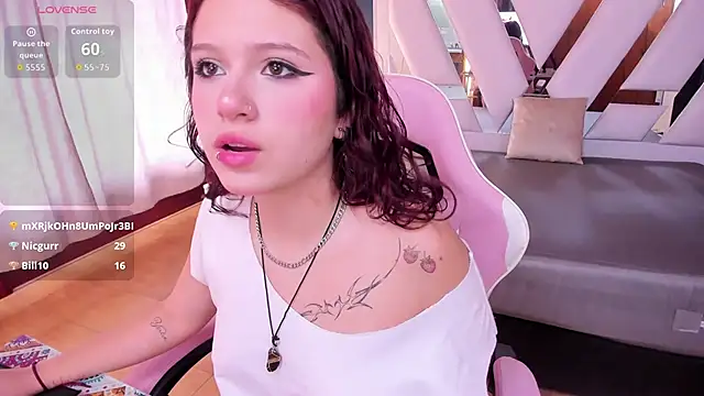 Liily Teen online show from 02-03-26, 06:24