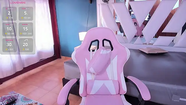 Liily Teen online show from 02-06-26, 06:26