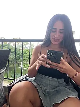 Snapshot of RoseOnYou chatting on 01-16-26, 09:19 RoseOnYou online show from 01-16-26, 09:19