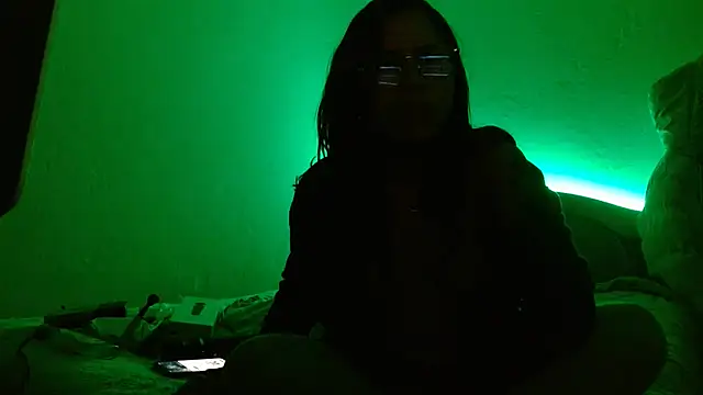 Snapshot of jossypb chatting on 02-09-26, 06:33 jossypb online show from 02-09-26, 06:33