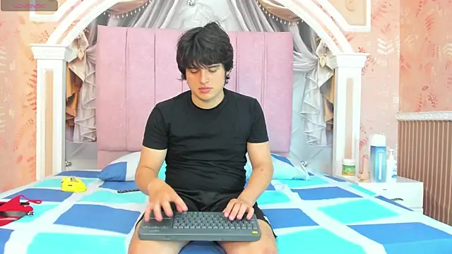 Mr increible elastigirl online show from 01-09-26, 08:27